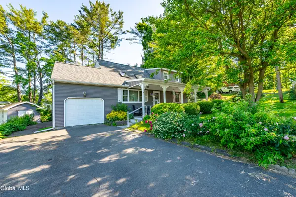 102 Marl Circle, Ravena, NY 12143