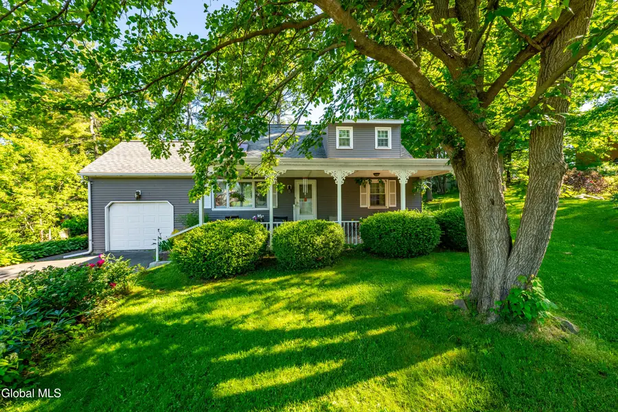 102 Marl Circle, Ravena, NY 12143 - #3