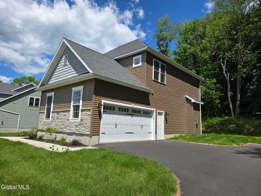 44 Waterford Avenue, Latham, NY 12110 - #3