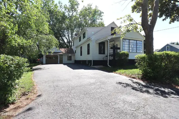1928 Greenpoint Avenue, Rotterdam, NY 12303
