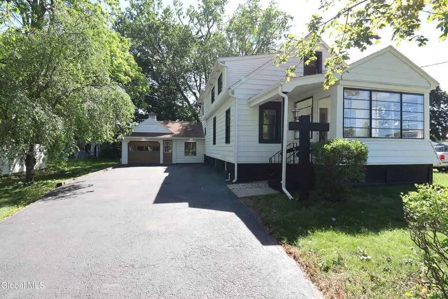 1928 Greenpoint Avenue, Rotterdam, NY 12303 - #2