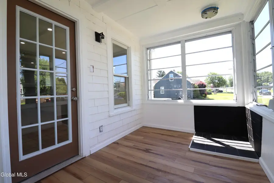 1928 Greenpoint Avenue, Rotterdam, NY 12303 - #3