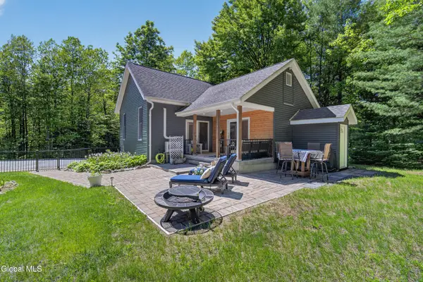 8 Hemlock Drive, Schroon Lake, NY 12870