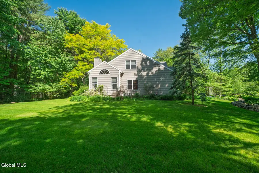 22 E Claremont Drive, Voorheesville, NY 12186 - #2