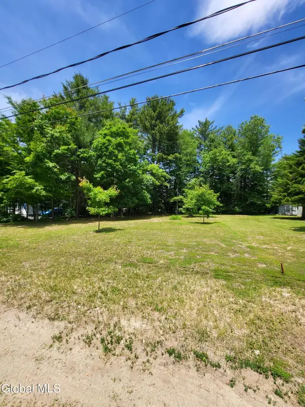 L3 Golfview Road, Hadley, NY 12835