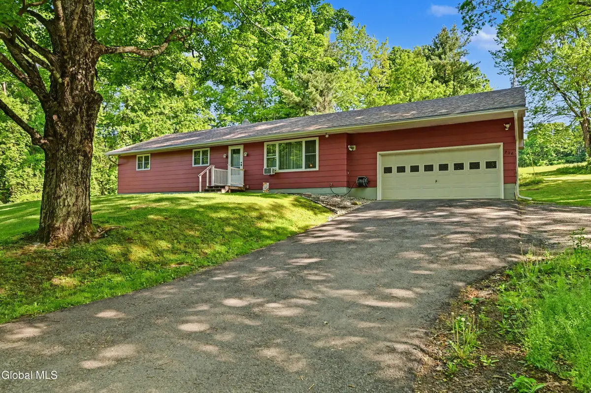 206 Hillview Road, Gloversville, NY 12078 - #1