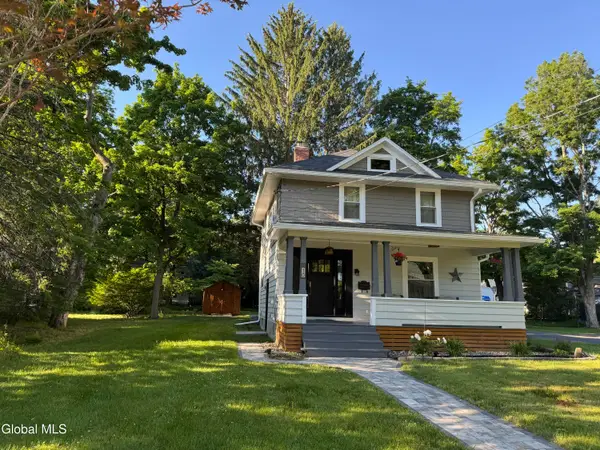 18 Herber Avenue, Bethlehem, NY 12054