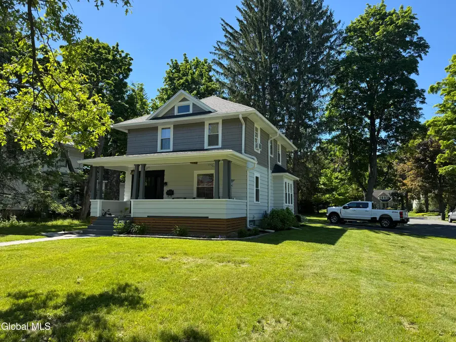 18 Herber Avenue, Bethlehem, NY 12054 - #2
