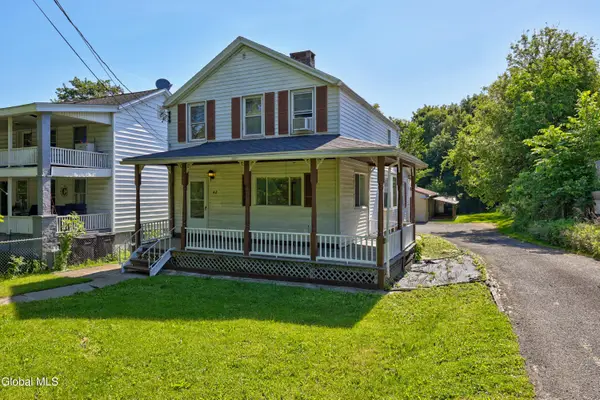 42 Vandenburgh Avenue, Troy, NY 12180