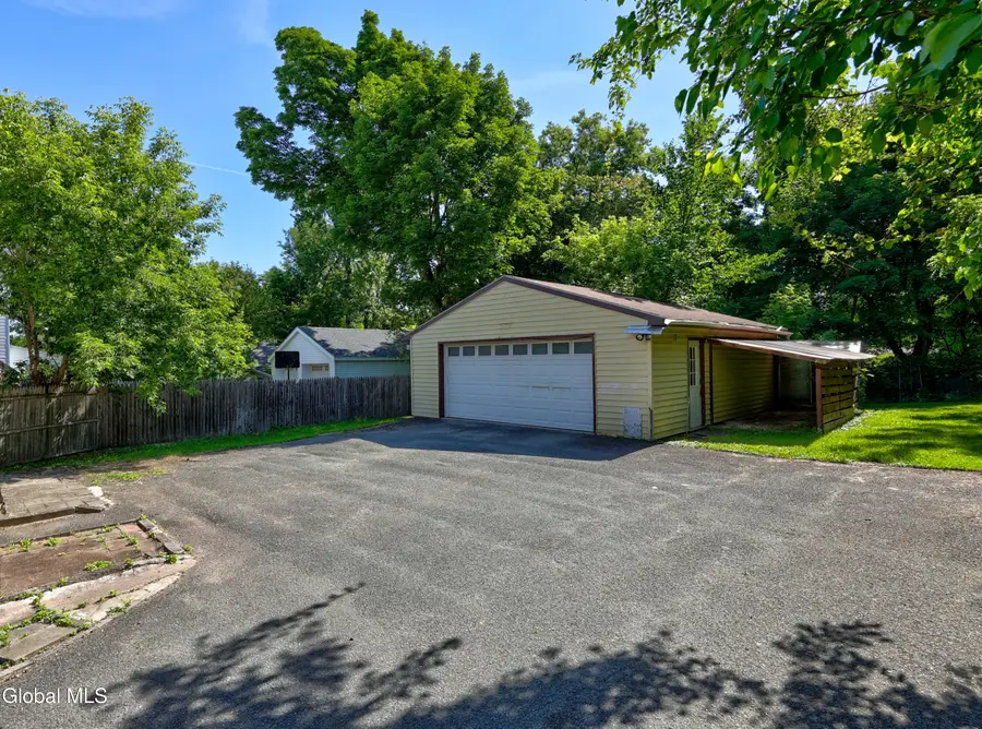 42 Vandenburgh Avenue, Troy, NY 12180 - #3
