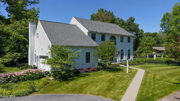5 Mystic Lane, Saratoga Springs, NY 12866