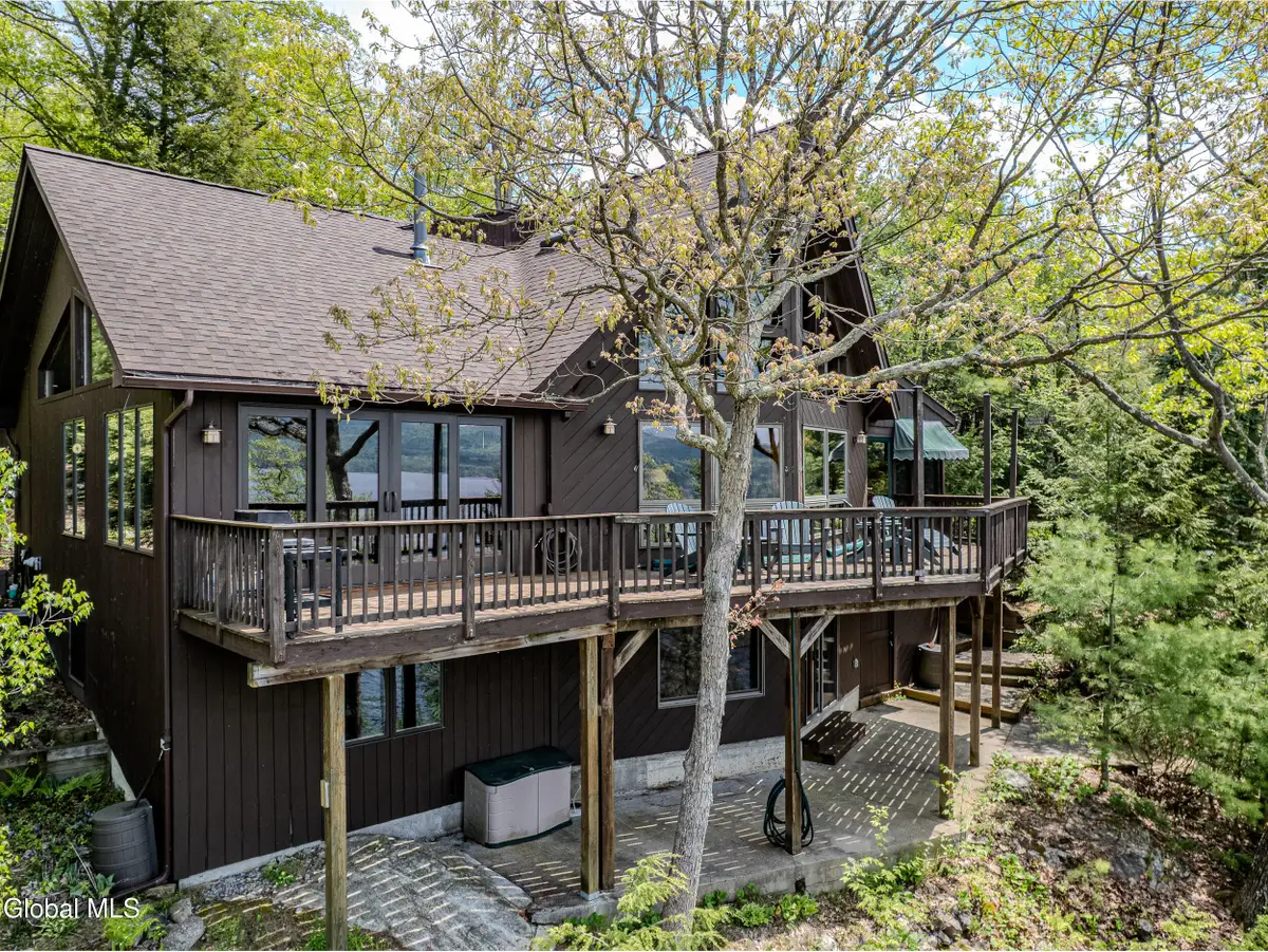 5569 Evergreen Shores Way, Putnam Station, NY 12861 - #1