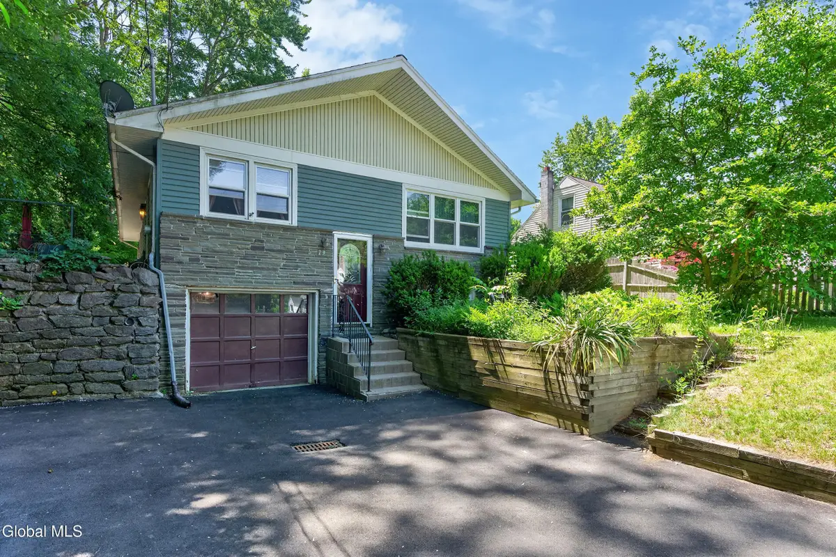 79 Willow Street, Guilderland, NY 12084 - #1