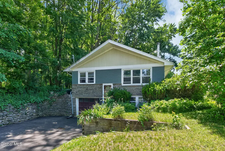 79 Willow Street, Guilderland, NY 12084 - #2