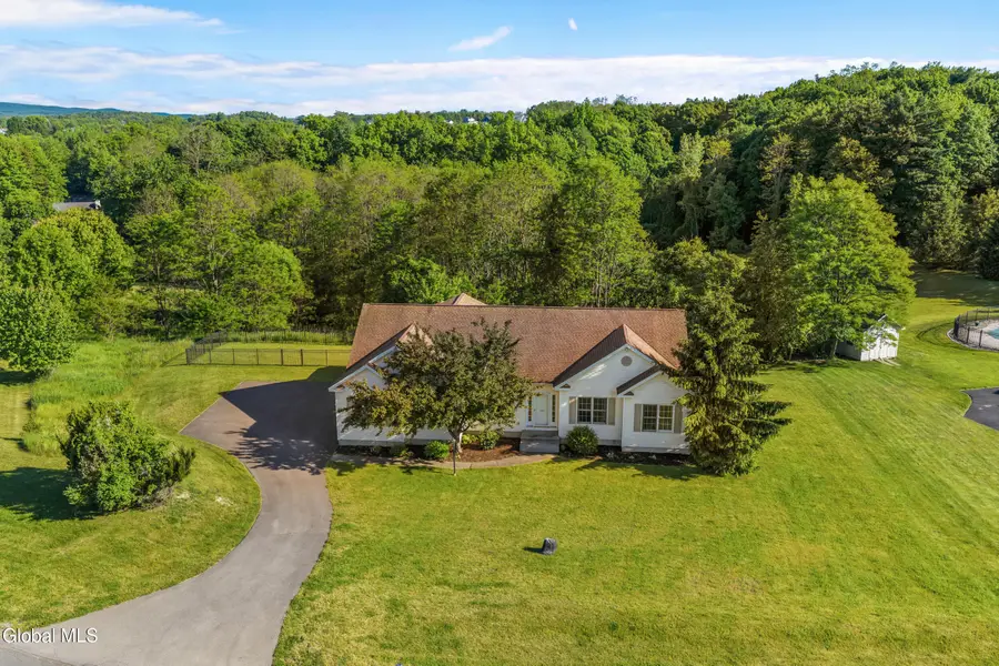 109 Abbey Road, Poestenkill, NY 12140 - #3