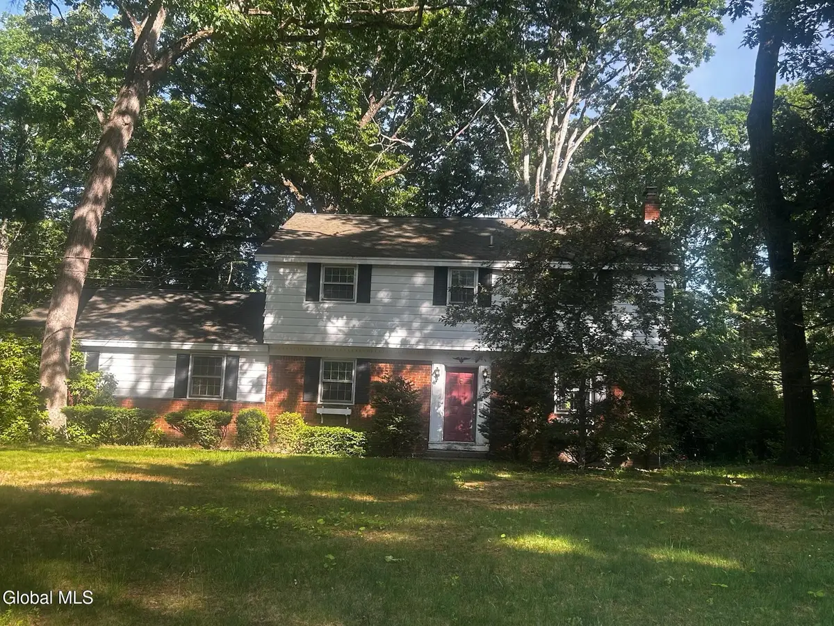 30 Hemlock Drive, Clifton Park, NY 12065 - #1