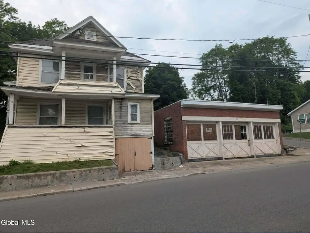 76-78 Brookside Avenue, Amsterdam, NY 12010 - #1