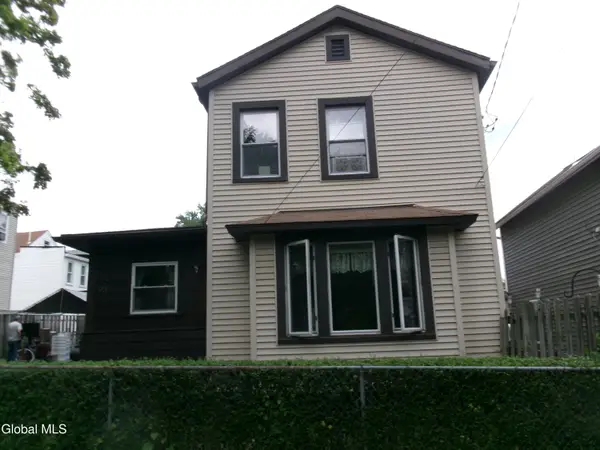 63 Dale Street, Rensselaer, NY 12144