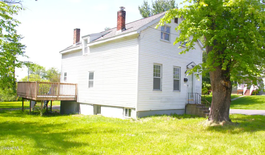 2 Lunis Avenue, Rensselaer, NY 12144 - #3