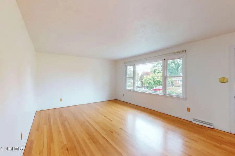1130 Elton Avenue, Schenectady, NY 12309 - #3