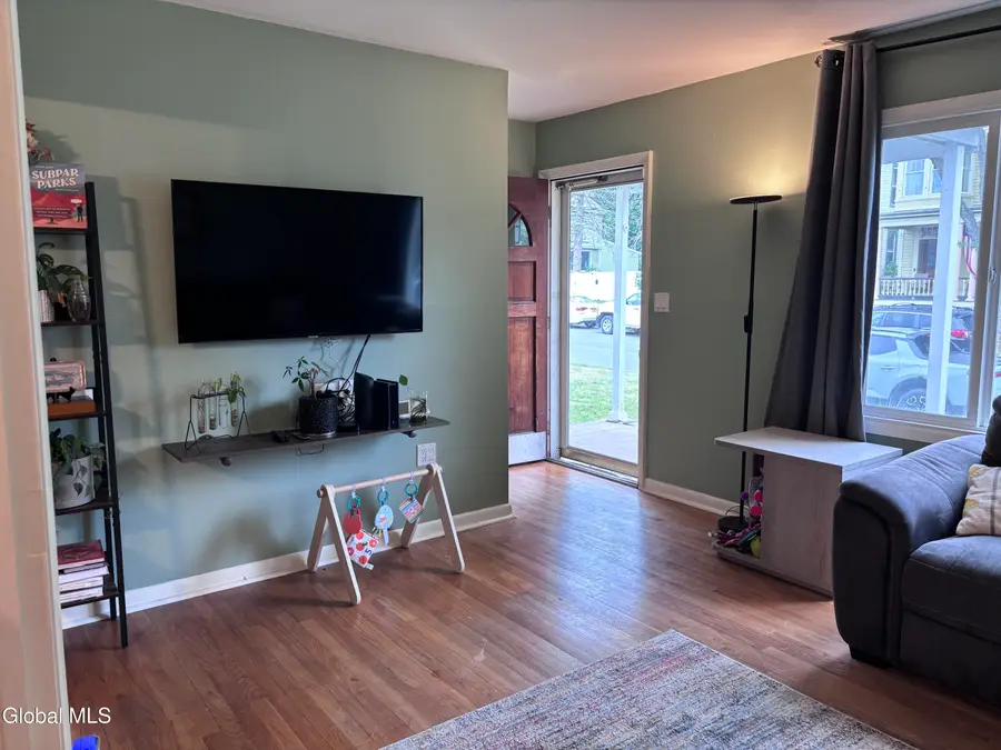 905 3rd Avenue, Troy, NY 12182 - #3