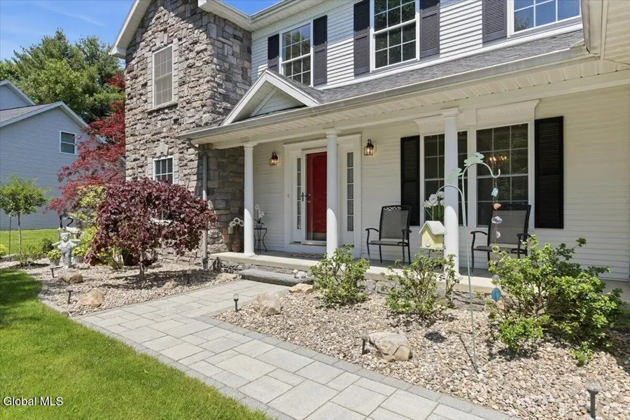 48 Egmont Court, Bethlehem, NY 12054 - #3