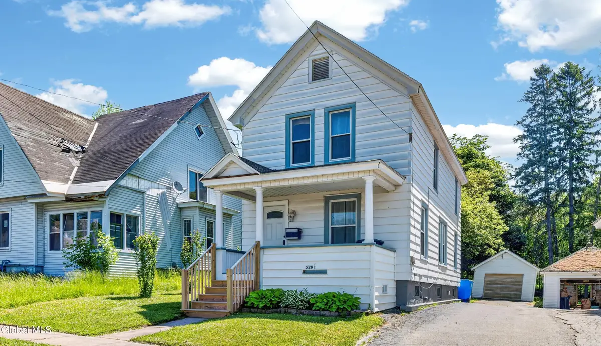 528 1/2 N Market Street, Johnstown, NY 12095 - #1