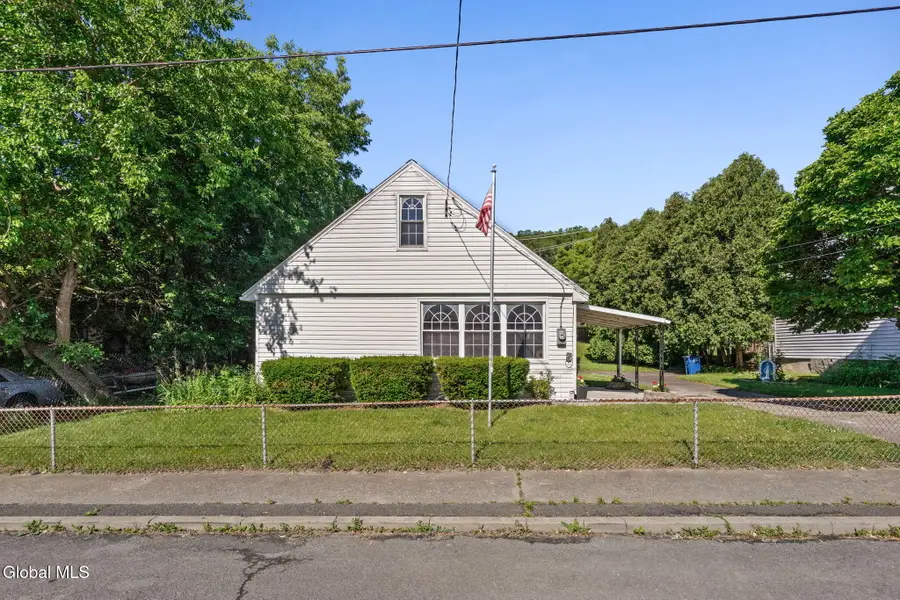 34 Lansing Street, Cohoes, NY 12047 - #3