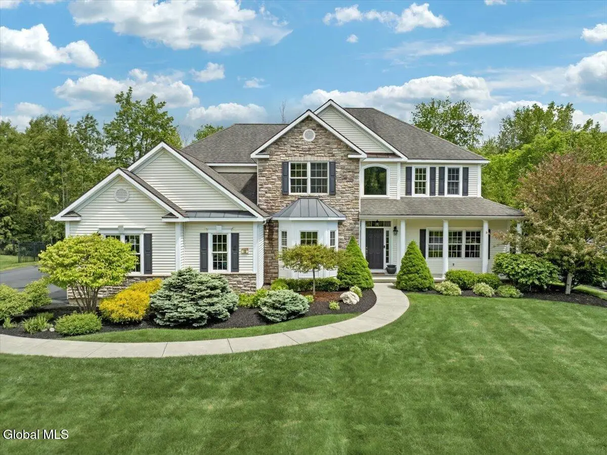 13 Tipperary Way, Ballston Lake, NY 12019 - #1