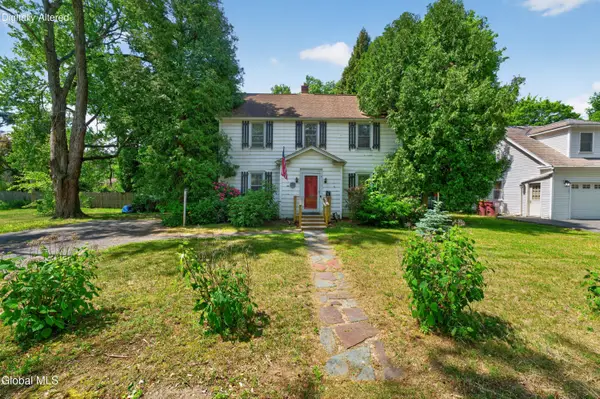 2 Providence Street, Guilderland, NY 12203