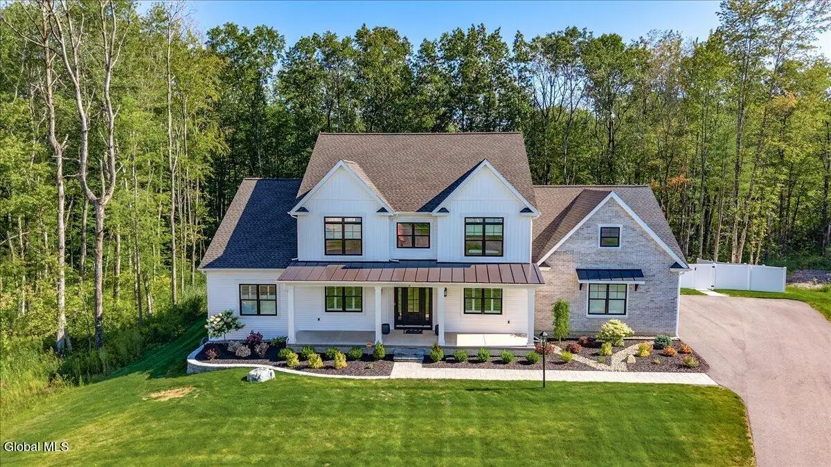 8 Brooke Court, Clifton Park, NY 12065 - #1
