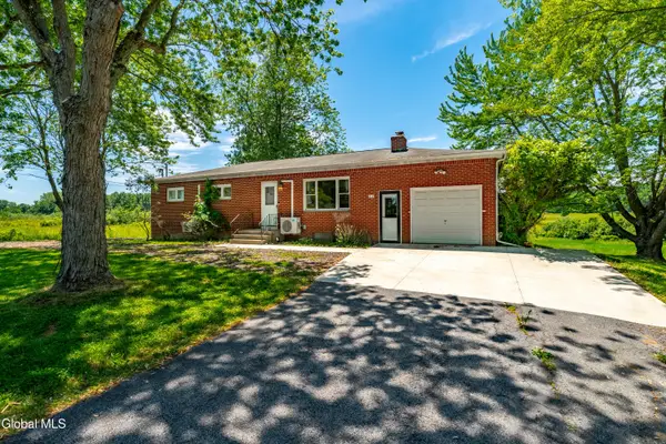 412 Font Grove Road, New Scotland, NY 12159