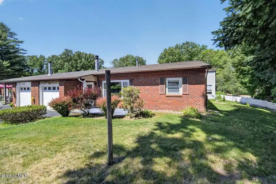2B Deer Creek, Clifton Park, NY 12065 - #2