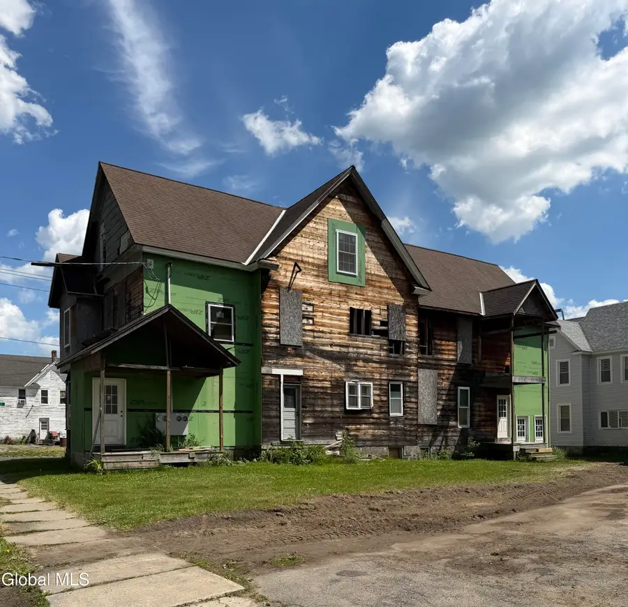 21 North Street, Gloversville, NY 12078 - #2