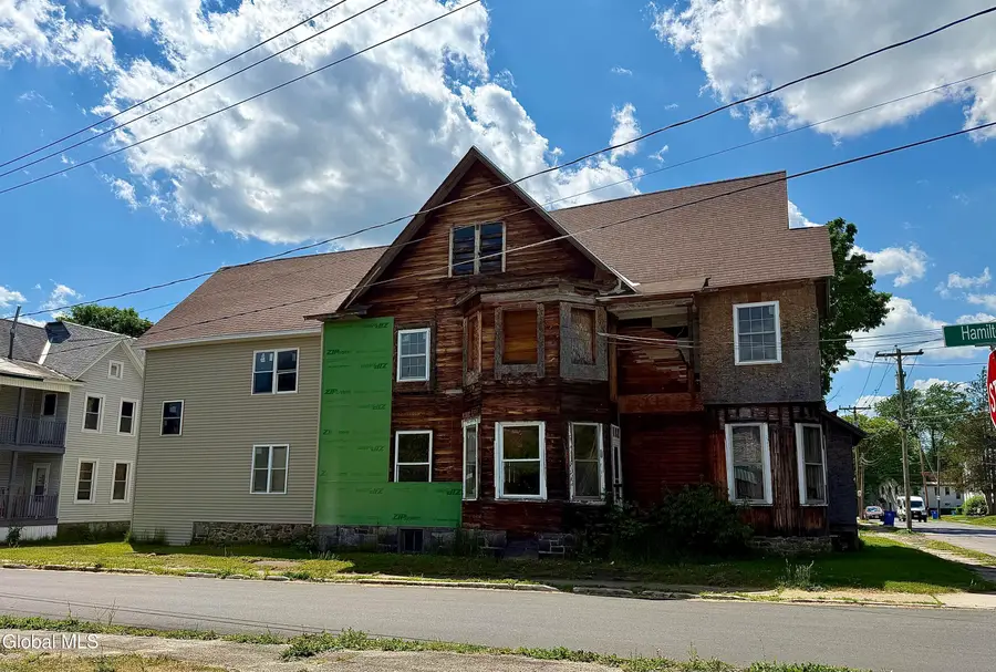 21 North Street, Gloversville, NY 12078 - #3
