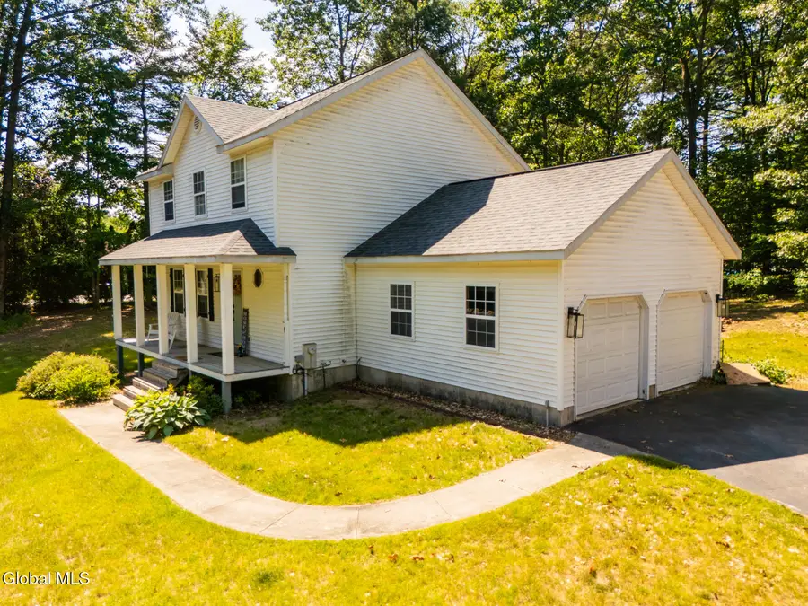 22 Snowberry Lane, Moreau, NY 12831 - #2