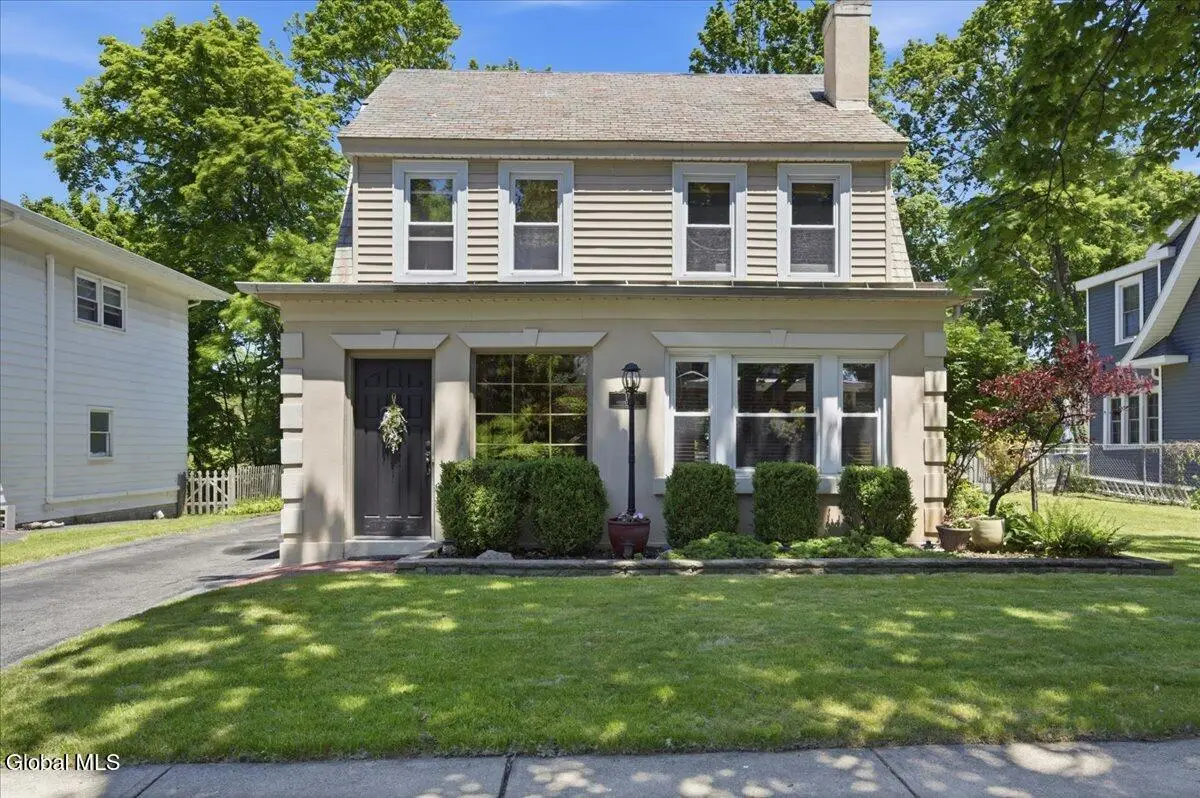 11 Freeman Road, Albany, NY 12208 - #1