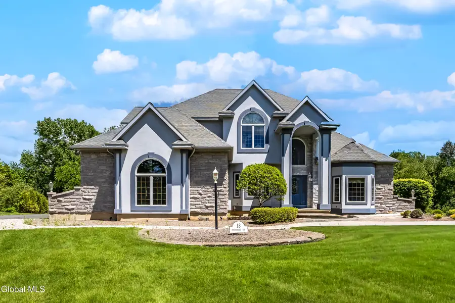 13 Devonshire Way, Clifton Park, NY 12065 - #2
