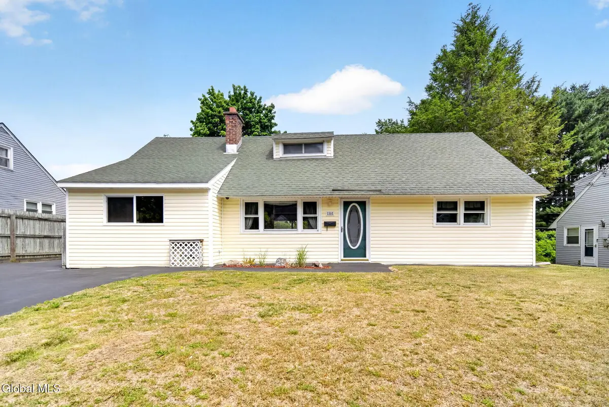 25 Dorwood Drive, Albany, NY 12211 - #1