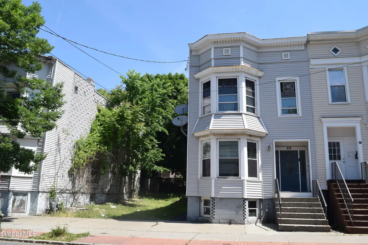 69 Dana Avenue, Albany, NY 12208 - #1