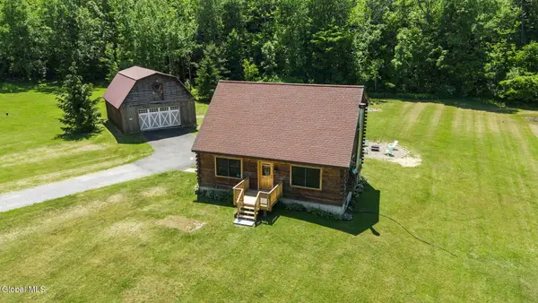 1091 Goldfoot Road, Glenville, NY 12302