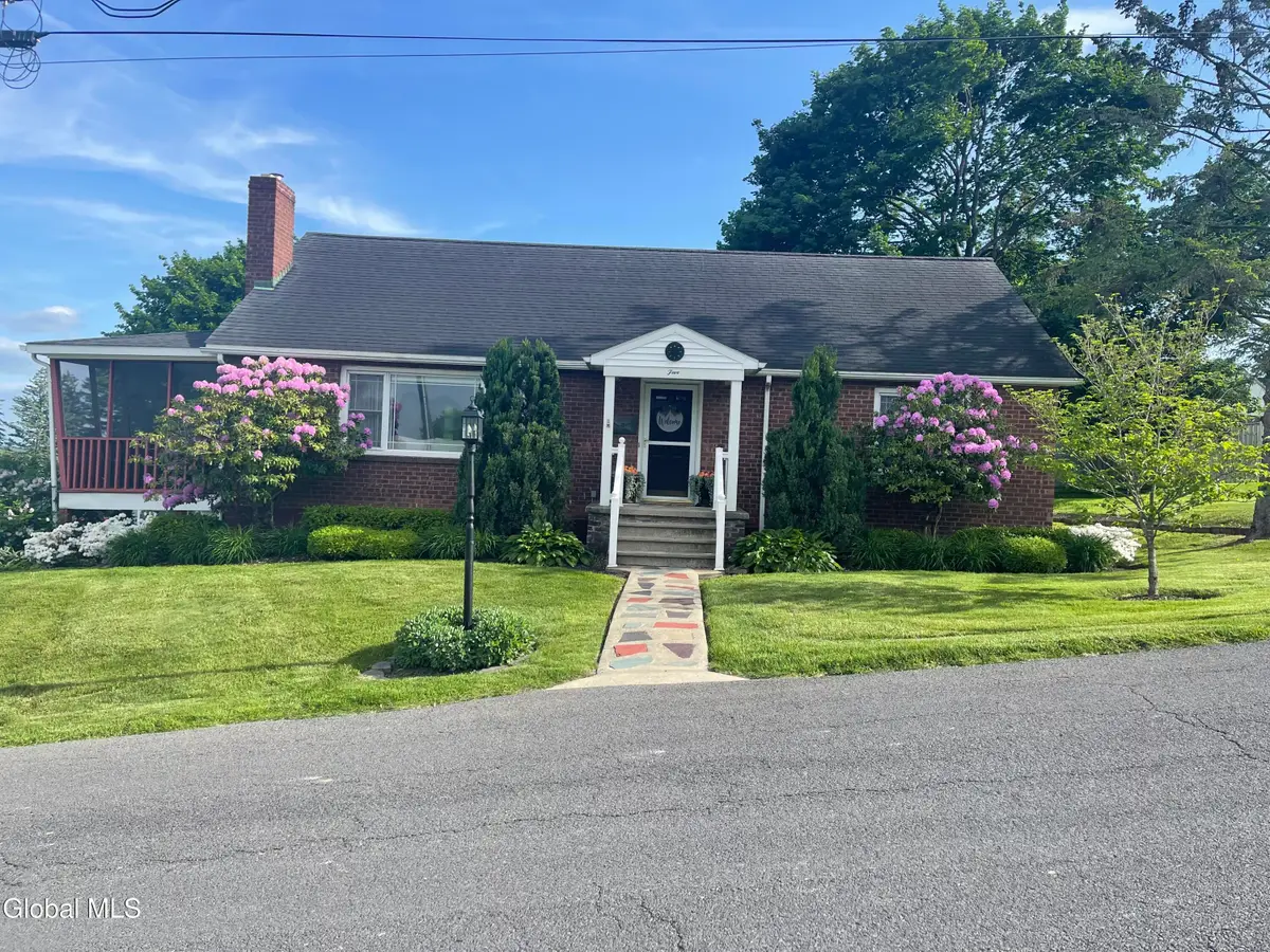 5 Summit Terrace, Ravena, NY 12143 - #1