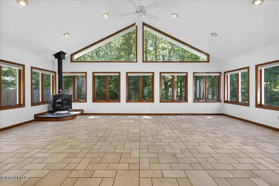 21 Woodstead Road, Ballston Lake, NY 12019 - #2
