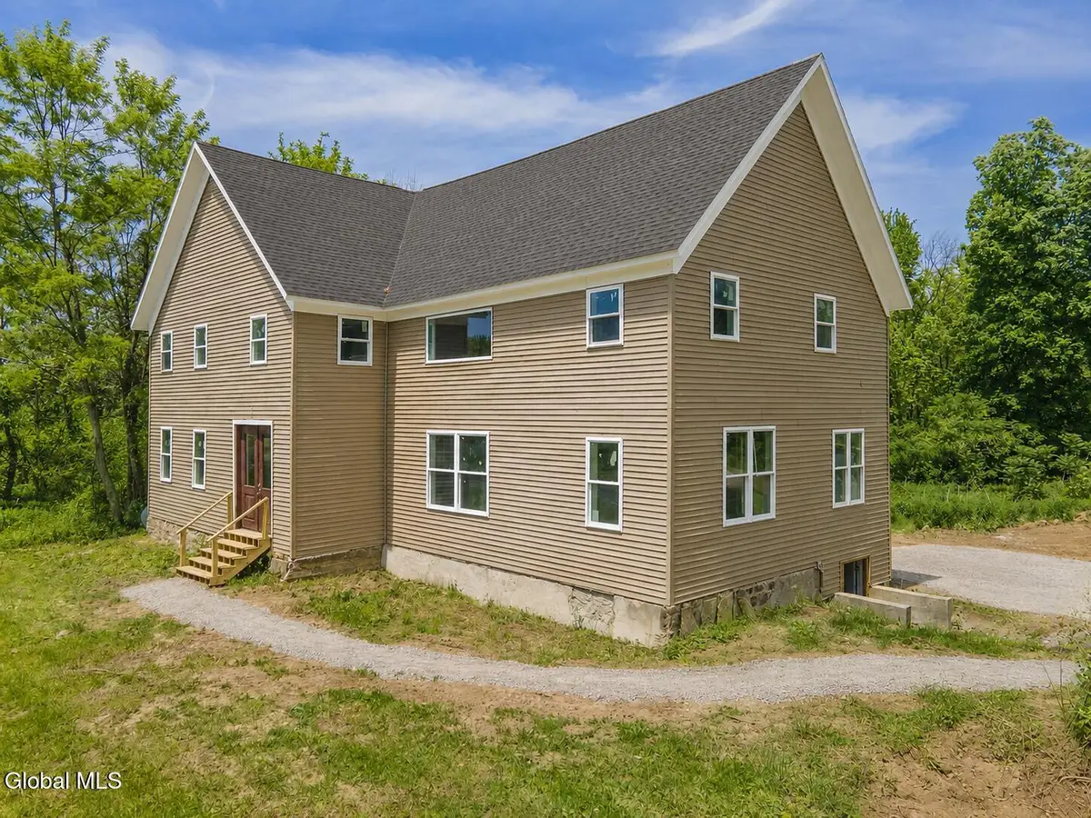 5 White Road, Milton, NY 12020 - #1