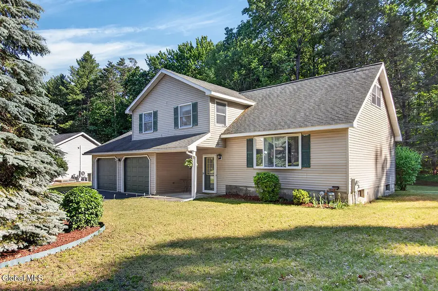 68 Wineberry Lane, Malta, NY 12020 - #2