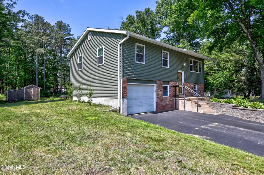2 Fawn Drive, Ballston Spa, NY 12020 - #3
