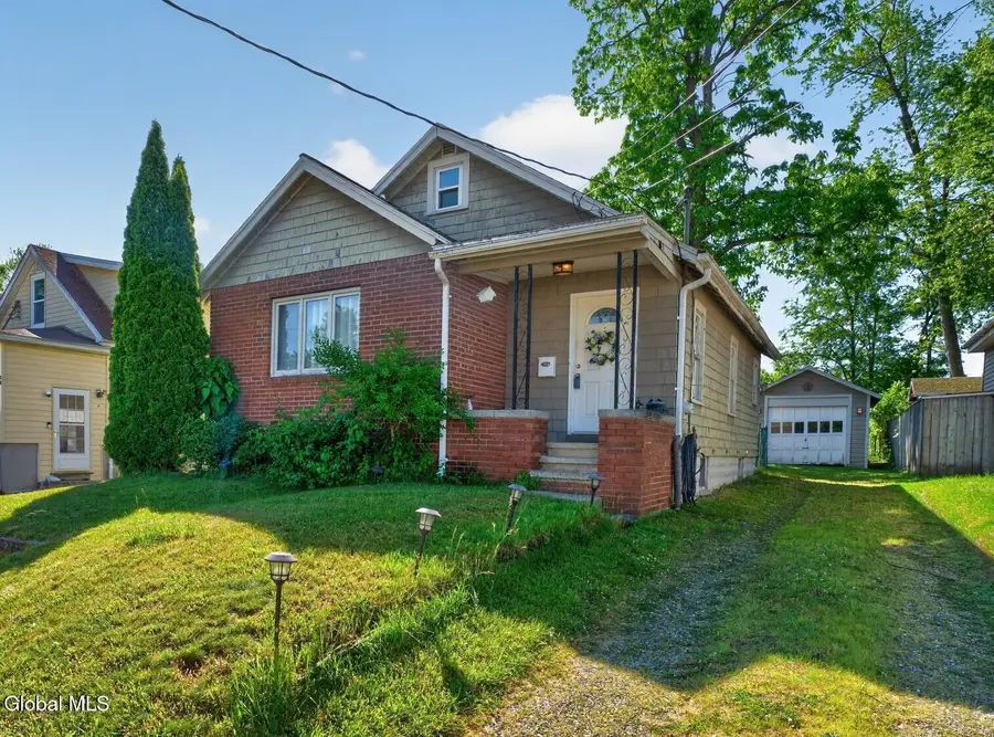 30 Fern Avenue, Colonie, NY 12205 - #2
