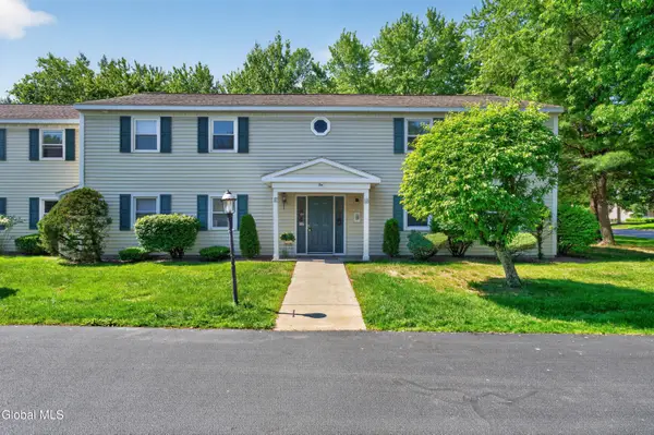 102 Cedarview Lane, Watervliet, NY 12189