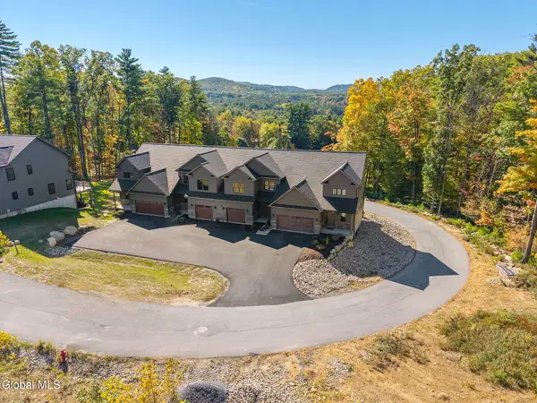 41 Hill Crest Lane #UNIT  18, Lake George, NY 12845
