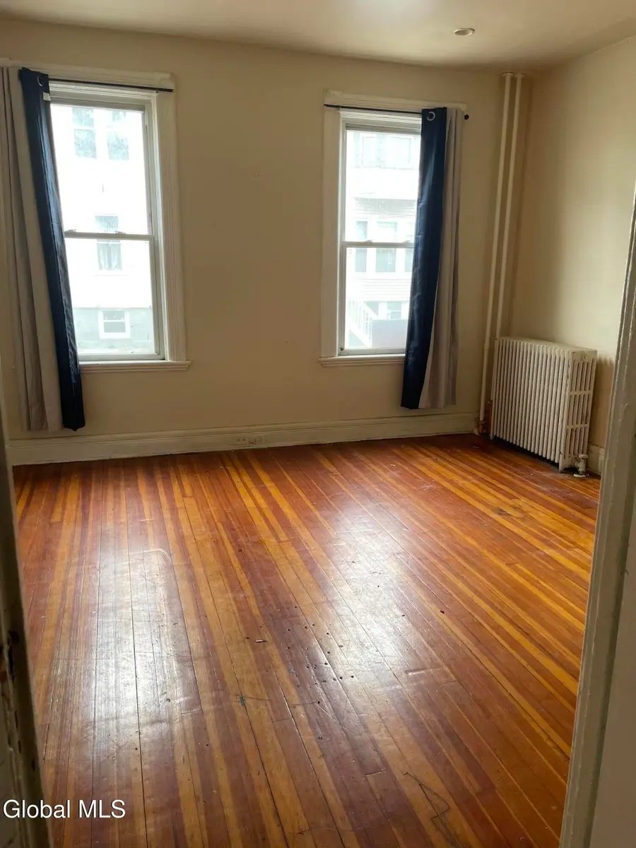 372 1st Street, Albany, NY 12206 - #2